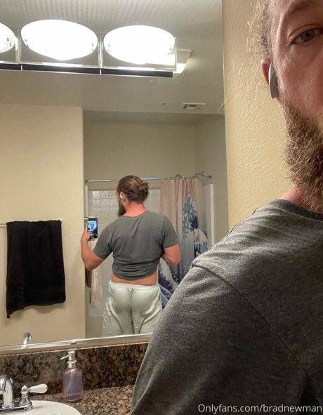 bradnewman only fans nudes