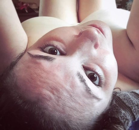 Penelope34J onlyfans post