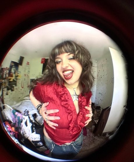 Maddy Adderley onlyfans model images