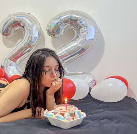 Hellen Duarte naked only fans