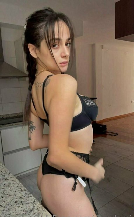 rosedomi Profile pic