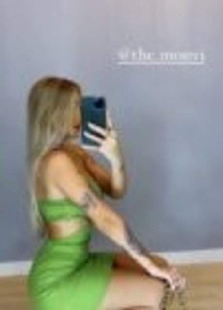 Vitoria Mondoni onlyfans leak sex