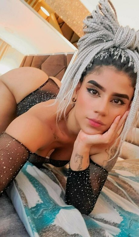 sophia lhorens onlyfans nude