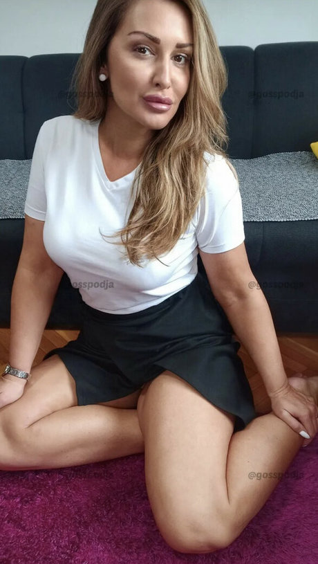 Justwoman 42 free onlyfans