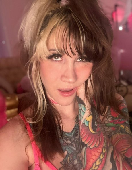 lolaluxx onlyfans nude leaks