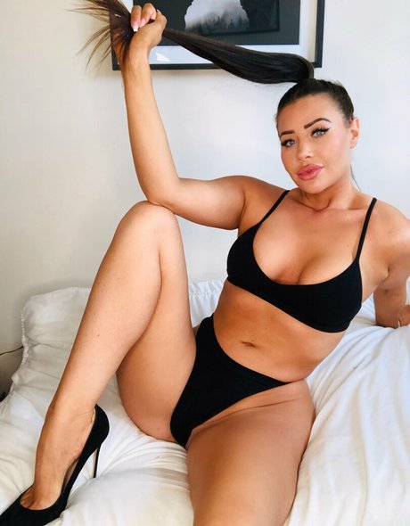 missscarletrose onlyfans de