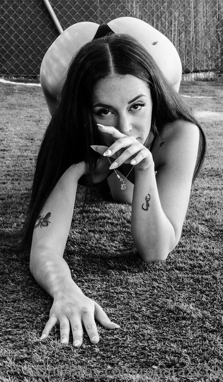 renataxx19 nude onlyfans