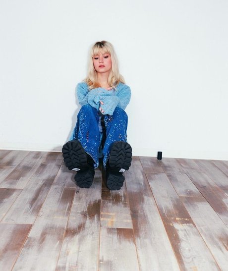 Maisie Peters leak only fans