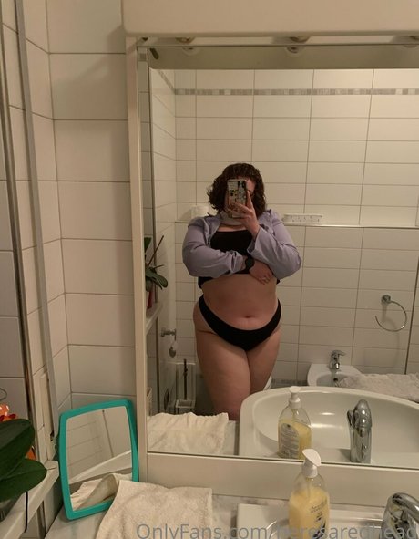 heresaredhead onlyfans free content