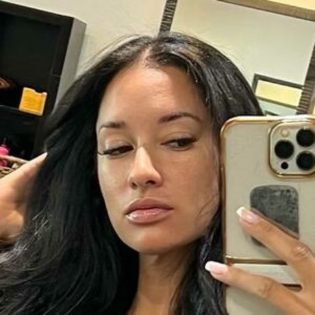 Nikki Blades onlyfans sex