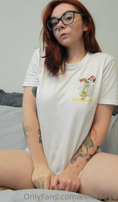 evierae18 onlyfans content type