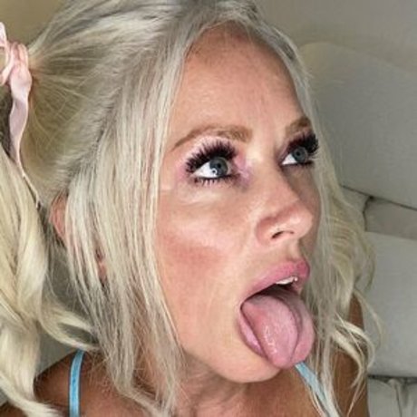 misscjhunter onlyfans nude tits