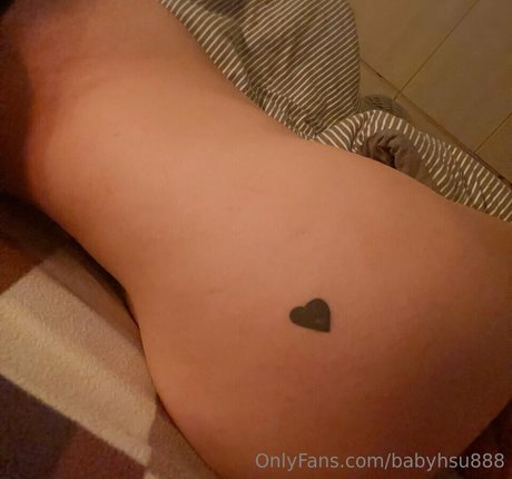 babyhsu888 onlyfans sex tape