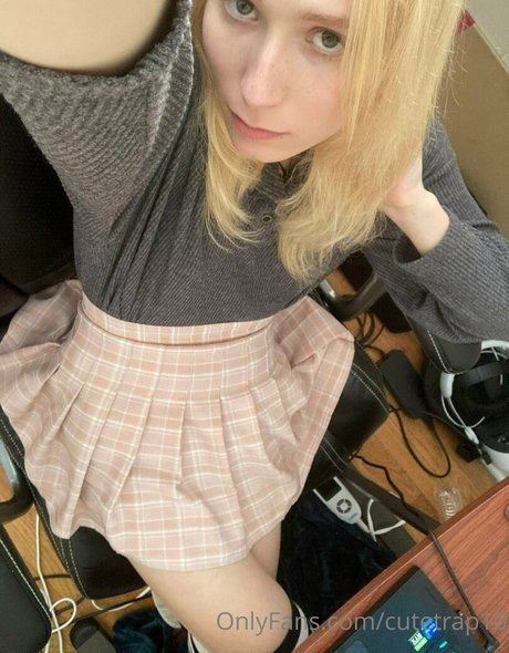cutetrap10 onlyfans nude pics