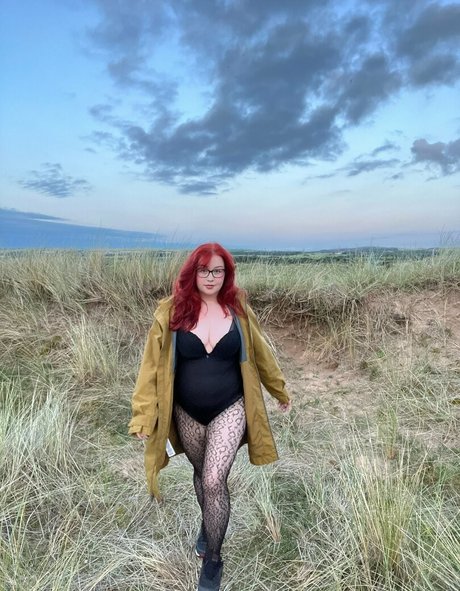 sweetlucysfreepage onlyfans leake