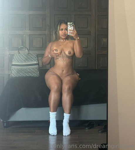 dreamgirlkylee onlyfans naked leaked