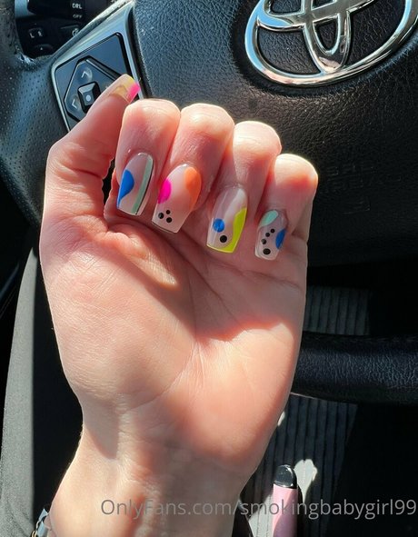 smokingbabygirl99 leaked only fans nudes