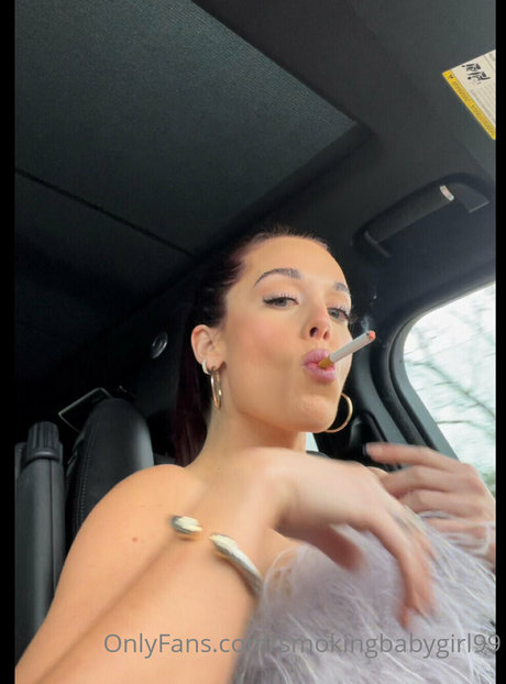 smokingbabygirl99 only fans nude