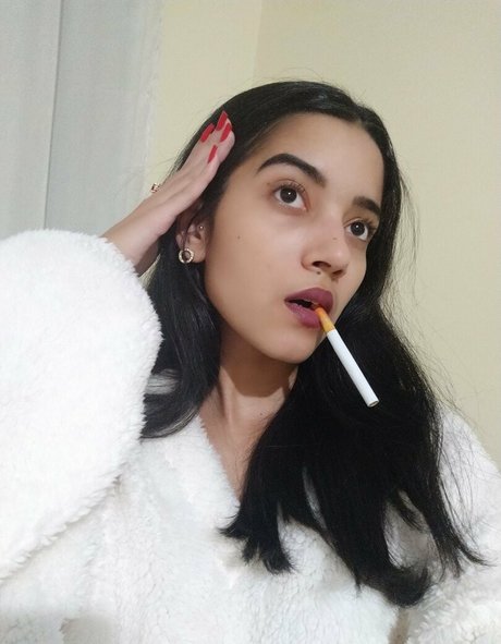 thebeautyofsmoking onlyfans leaked naked