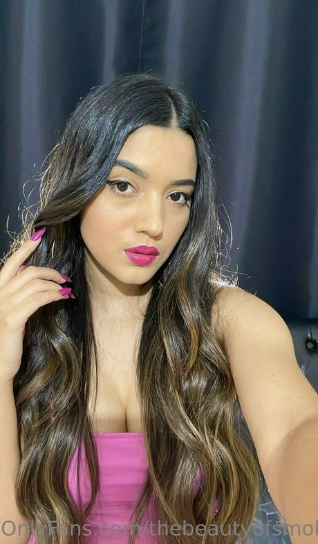 thebeautyofsmoking onlyfans naked