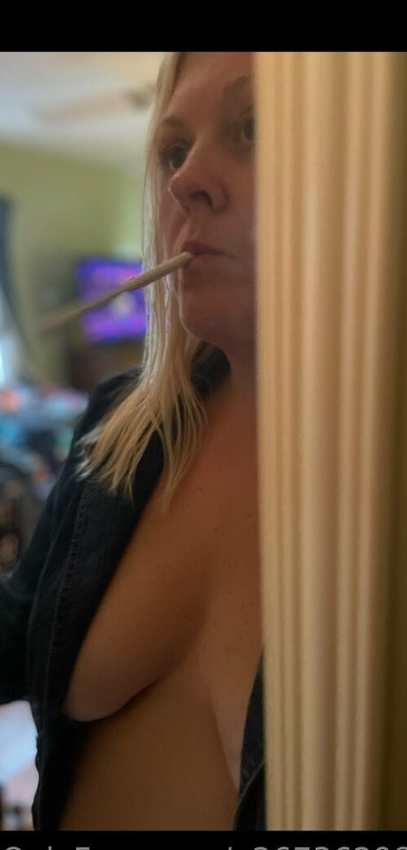 smokybrookeb onlyfans leaked photos