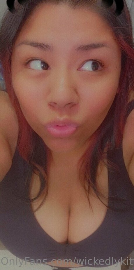 wickedlykitten nude onlyfans pics