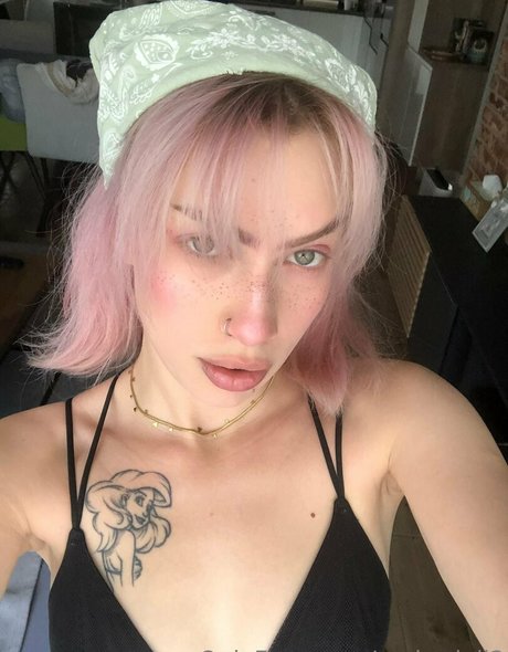 emiardeli2 onlyfans images