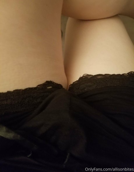 allisonbites onlyfans sex leaked