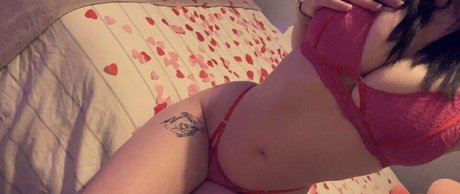 Eleri Evans onlyfans tits