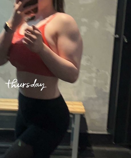 Eleri Evans onlyfans nude leaks