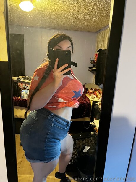 laceylanefree naked onlyfans