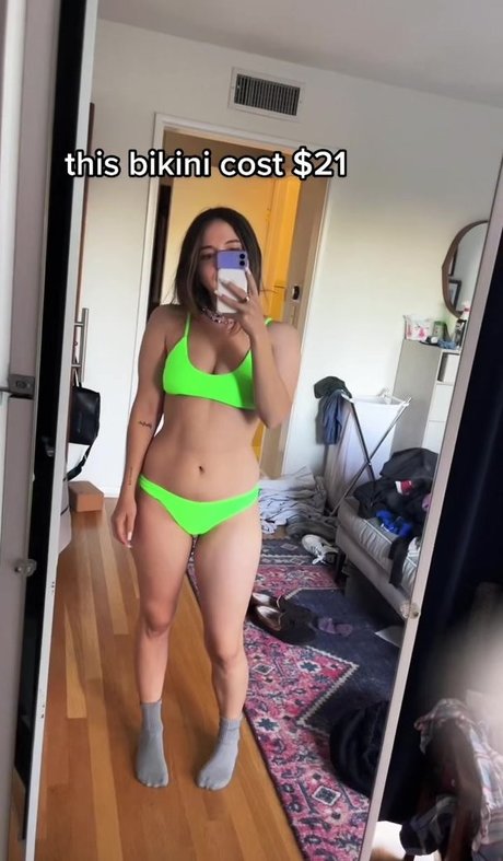 Esther Povitsky onlyfans free content