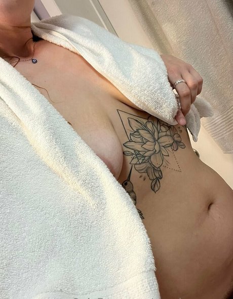 shasha meow Profile pic