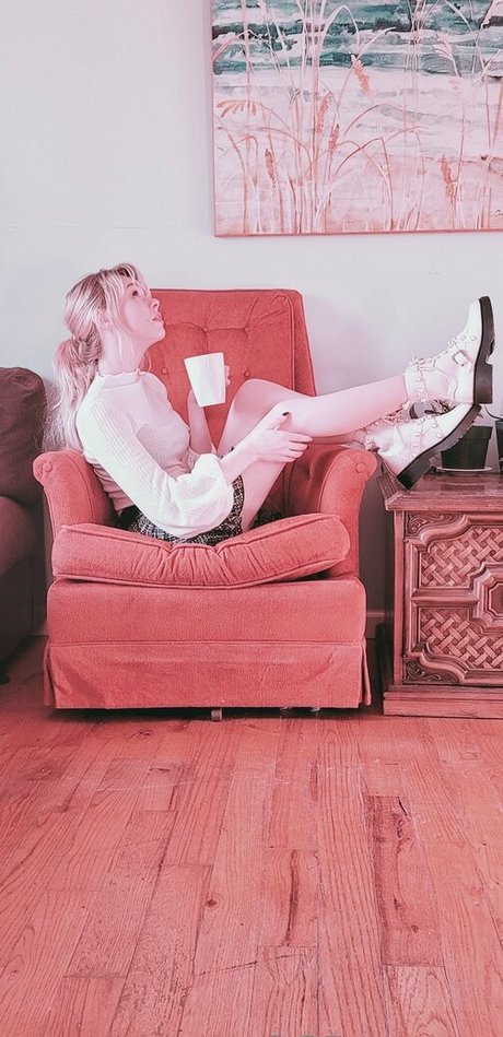 sativaskies nudes onlyfans leaked