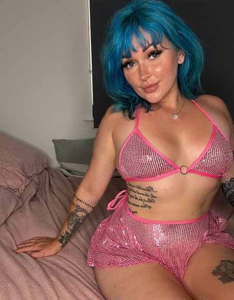 daisypinnix nude onlyfans leaked