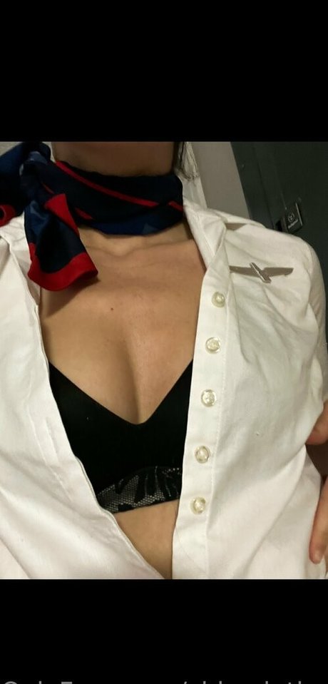 chloe intheclouds Profile pic