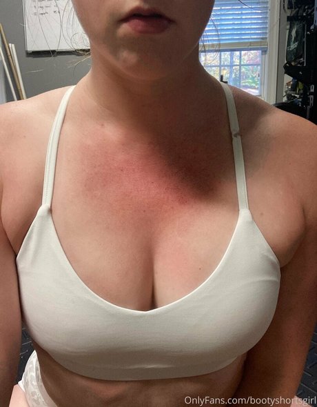 bootyshortsgirl onlyfans porn