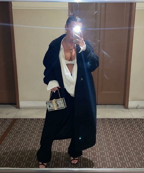 Danielle Tilly Wright onlyfans nsfw