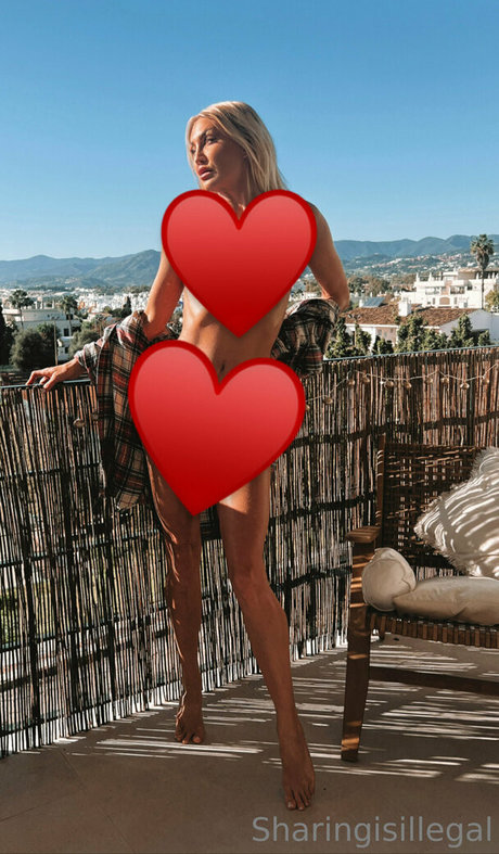 thenakednorwegian naked onlyfans pics