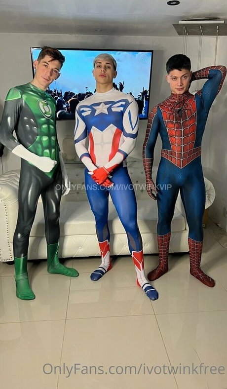 ivotwinkfree onlyfans x