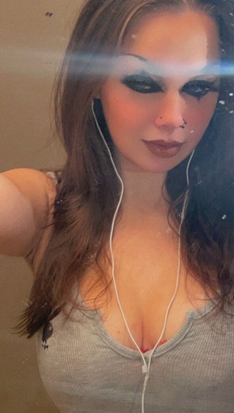 odessalee xo onlyfans strip tease