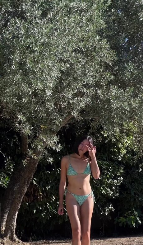 Shanti Tan only fans photos