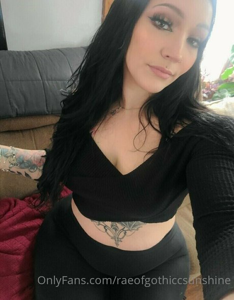 raeofgothiccsunshine onlyfans naked leak