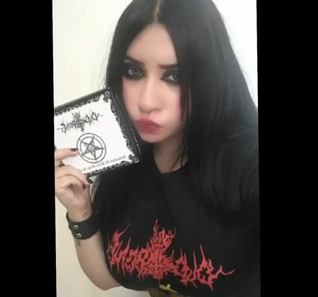 Moniikahr1 xxx onlyfans