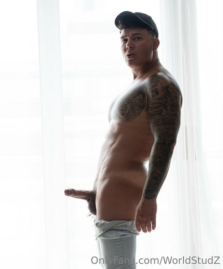 worldstudz onlyfans nude leaked