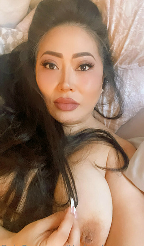 London Monroe onlyfans leaked nudes