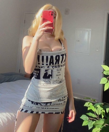 girlfriendstellaskye nude onlyfans leak