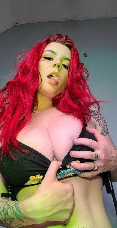 saramills631 onlyfans sex leaks