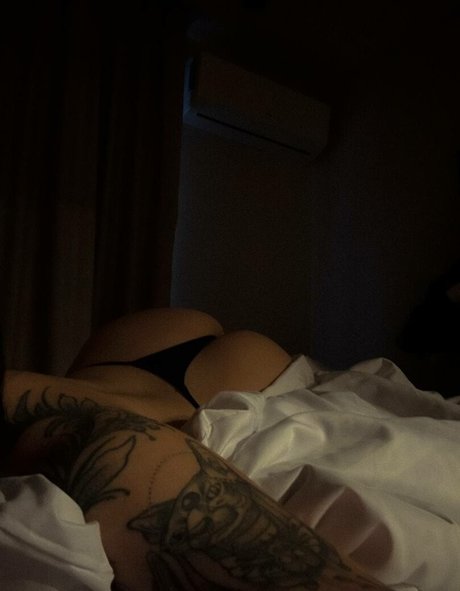 olesyaliberman onlyfans nudes