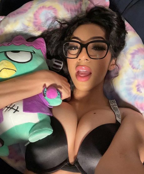 Sadgalkate onlyfans images